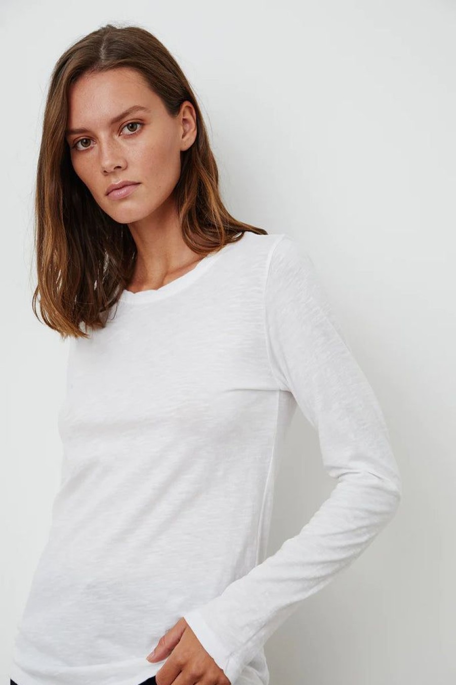 Clothing Velvet by Graham & Spencer | Velvet Original Lizzie Tee White