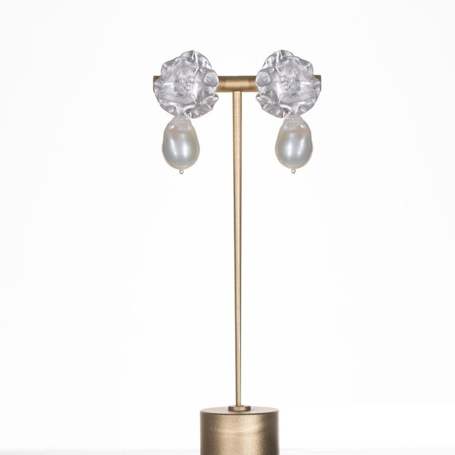 Accessories Jill Marsden | Joanna Mini Flower Stud With Baroque Pearl