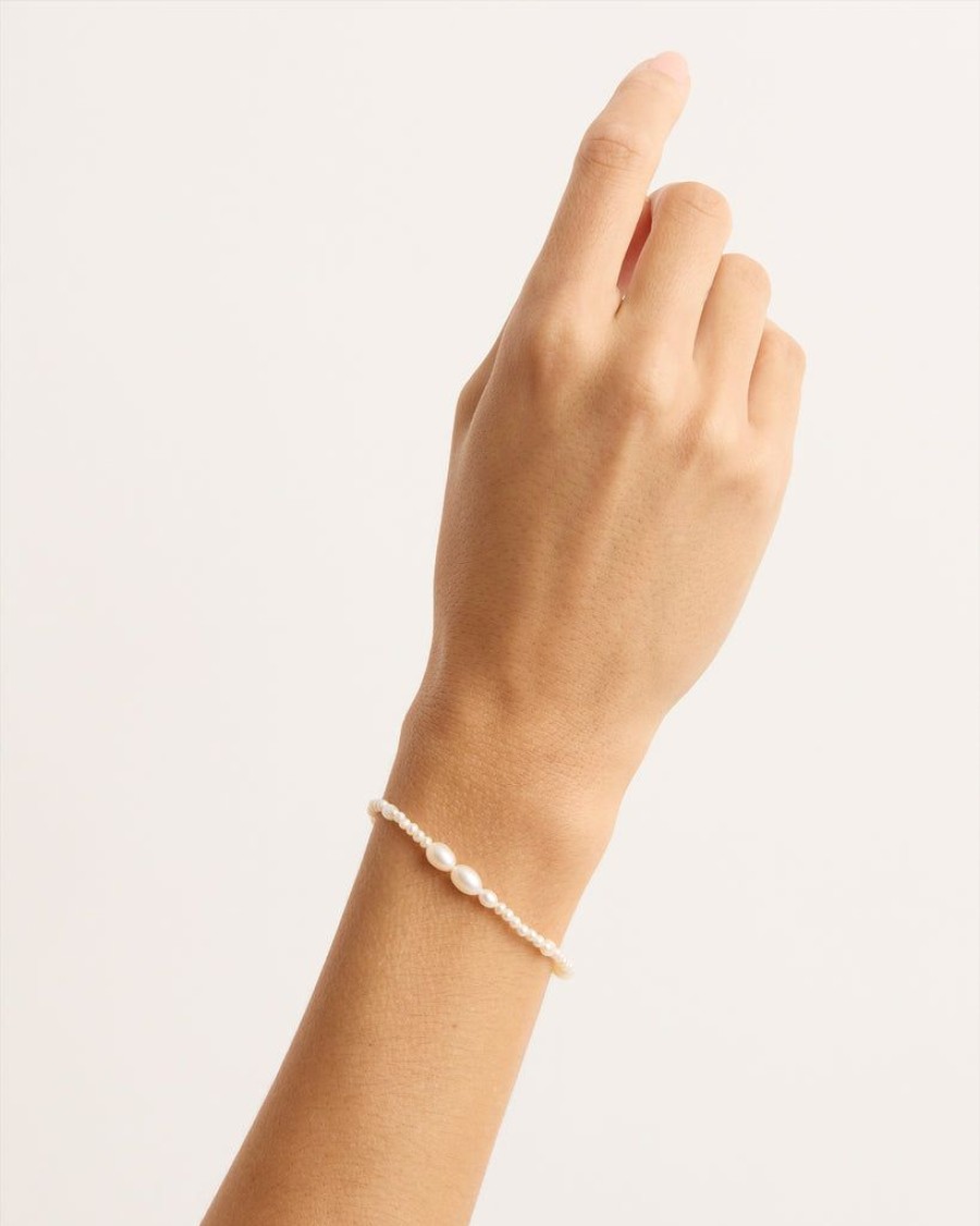 Accessories By Charlotte | Lunar Light Pearl Bracelet